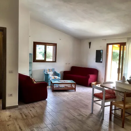 Molti Mari Bed & Breakfast