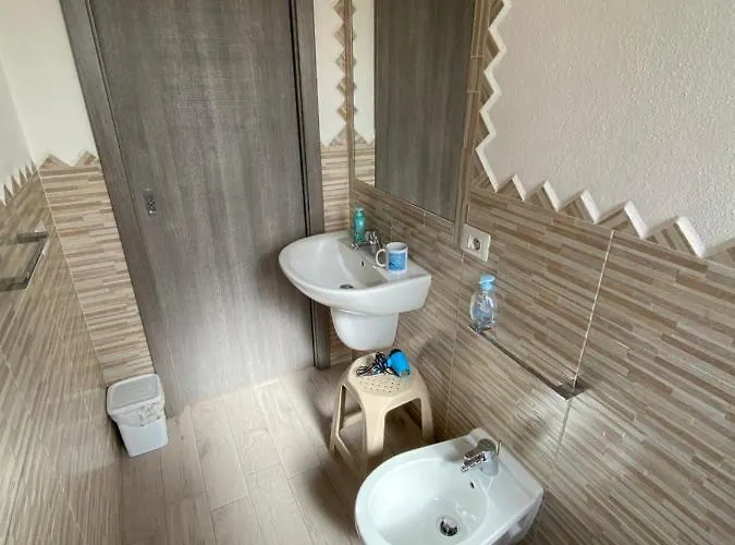 Molti Mari Oda ve Kahvaltı Olbia