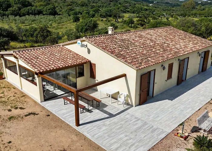 Molti Mari Oda ve Kahvaltı Olbia