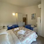 Molti Mari 3*
