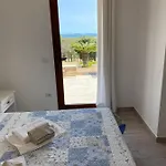 Molti Mari Bed & Breakfast 3*