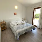 Molti Mari Bed & Breakfast