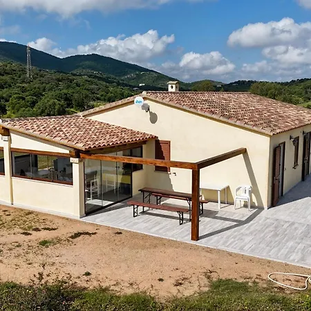Molti Mari Bed & Breakfast 3*