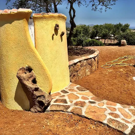 Molti Mari B&B Retreat Όλμπια